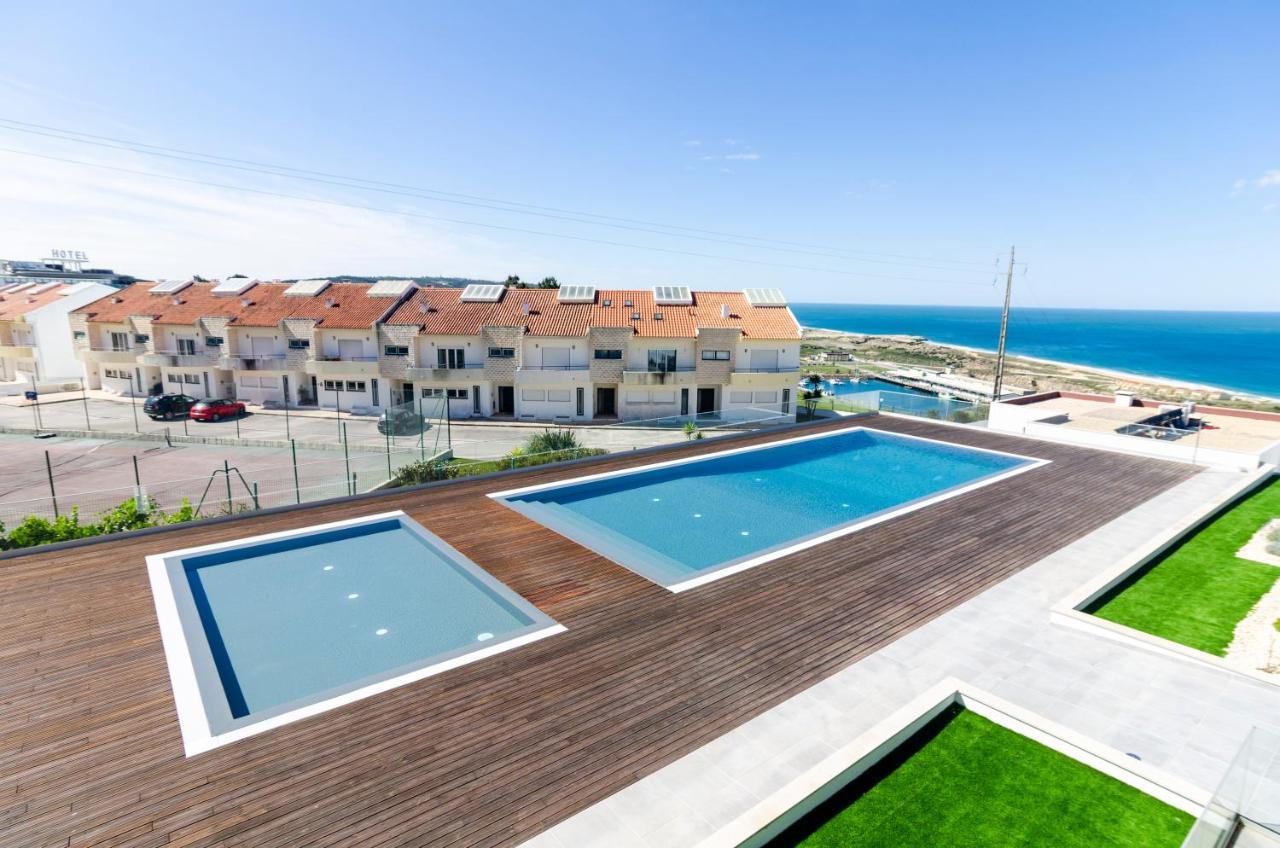 Ocean Views - New Private Condominium With Pool & Sea Views Назаре Экстерьер фото