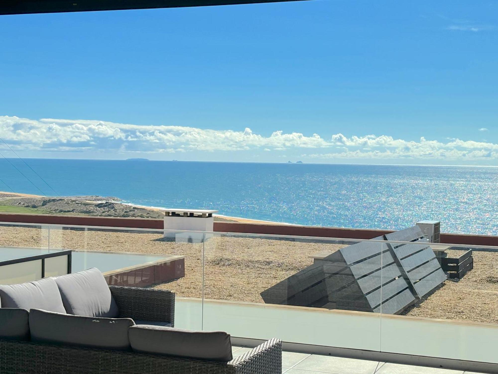 Ocean Views - New Private Condominium With Pool & Sea Views Назаре Экстерьер фото